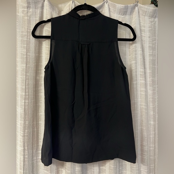 J Crew Button Up Sleeveless Top with Tie Detail - Picture 2 of 4